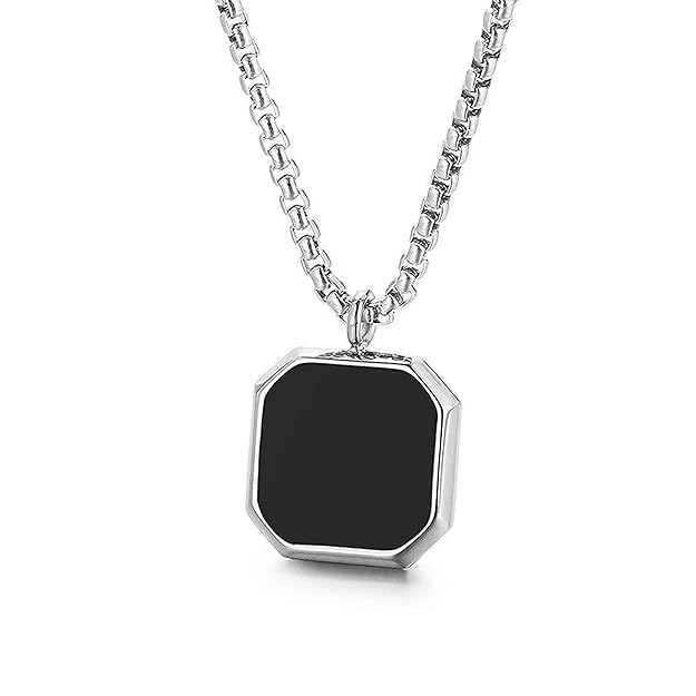 Black Pendant Square Necklace